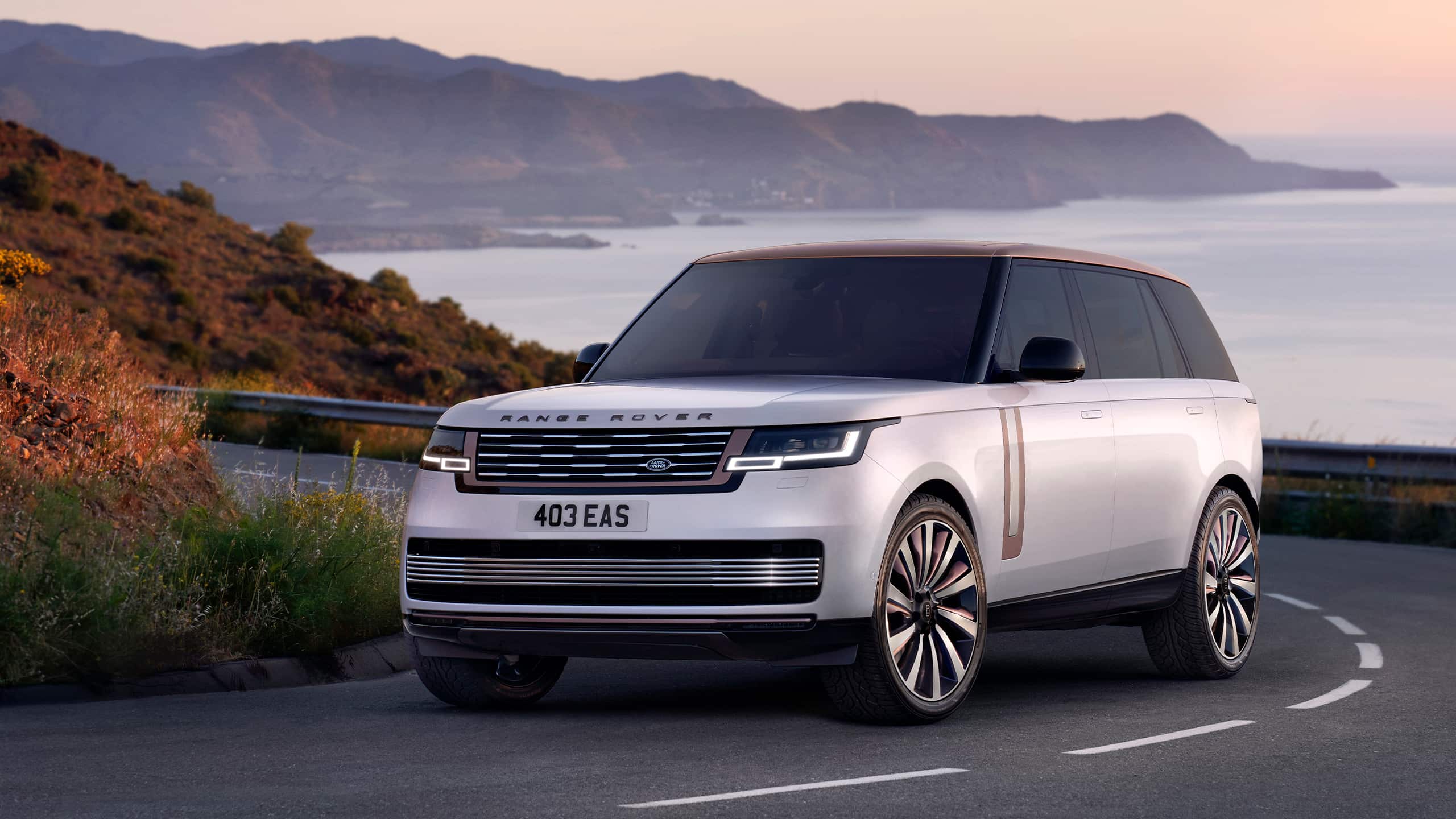 Range Rover SVR — air suspension revival